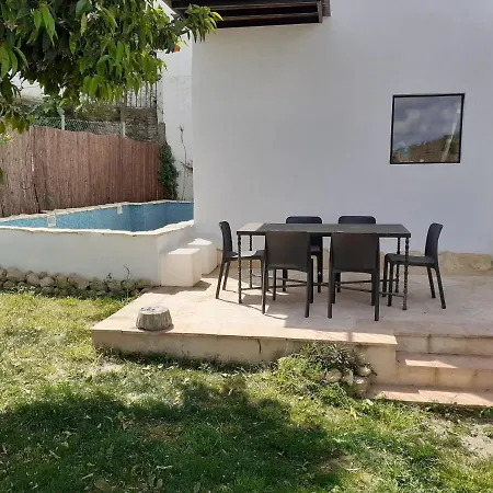 Casa Pueblo Entre Et Montagne *